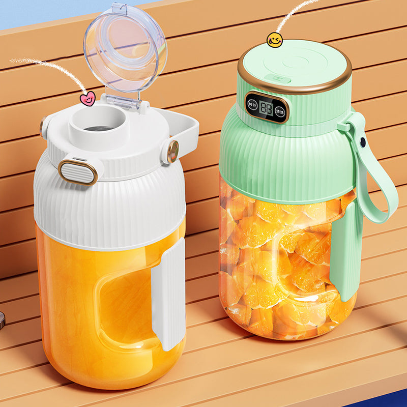 😍2025 Nytt🍉🍇Multifunktionell bärbar juicermugg med digital display