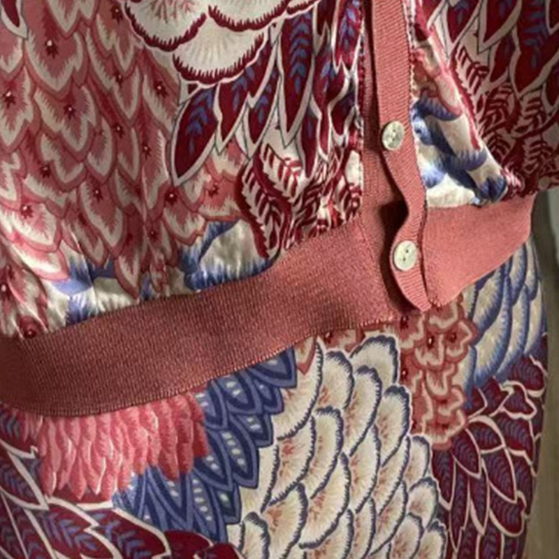 🌸 Tvådelat set för kvinnor: V-ringad topp och maxikjol