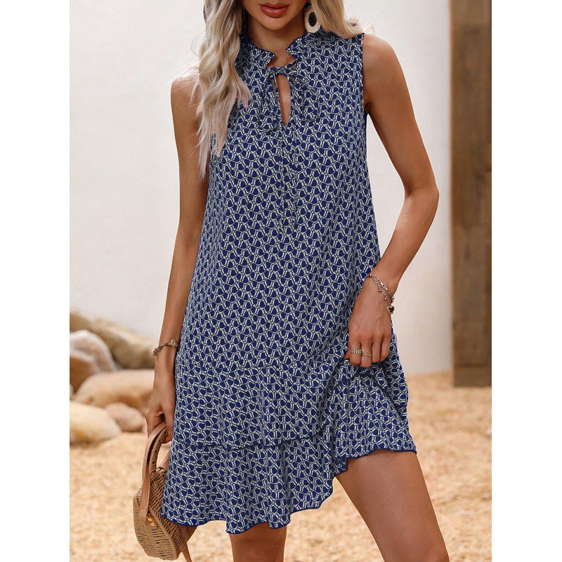👗 50 % RABATT! 🎉 Klänning med rosett & grafiskt mönster – lekfull, chic & perfekt för kontor, middag & afterwork ☕