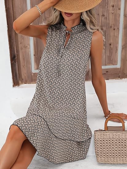 👗 50 % RABATT! 🎉 Klänning med rosett & grafiskt mönster – lekfull, chic & perfekt för kontor, middag & afterwork ☕