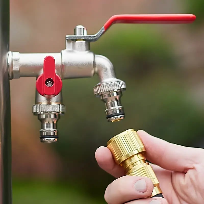 🔥50% RABATT🔥Dubbelt utlopp för utomhusbruk | Inbyggd backventil och frostsäker mässing (UKCA/CE)