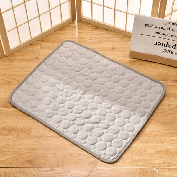 🐾 50% RABATT NU! ❄️ Premium Kylmatta för Husdjur – Självkylande, Andningsbar & Vattentät Design 🐶