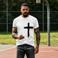 ✝️ BEGRÄNSAD TID: 50 % RABATT! ✨ Herr-T-shirt med tro-motiv – Slitet kors, bekväm passform, hög kvalitet 🧡