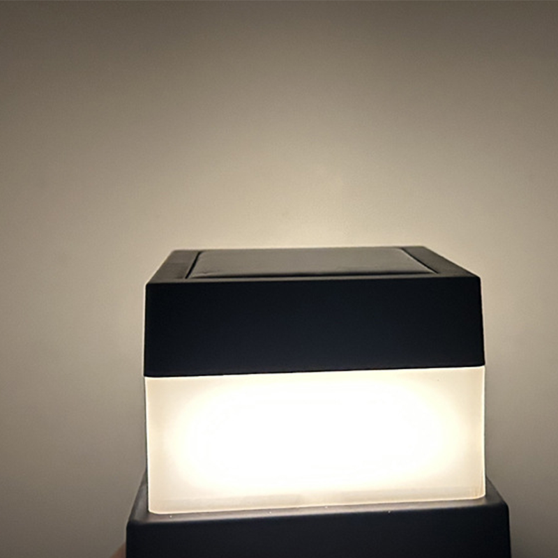 💡 Vattentäta solcellslampor för stolpar – Automatisk på/av-funktion och energibesparande – Passar 4x4-stolpar, perfekta för staket, altaner eller uppfarter – varmt sken utan kabeldragning 🌙