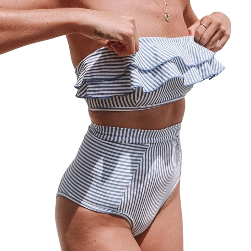 🌸 Dam baddräkt med hög midja & ränder – mjukt tyg, bra stöd & perfekt för både simning & solbad, en tidlös favorit 🕶️