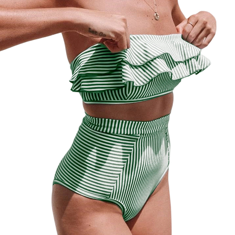 🌸 Dam baddräkt med hög midja & ränder – mjukt tyg, bra stöd & perfekt för både simning & solbad, en tidlös favorit 🕶️