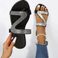 👡 50% RABATT! 🔥 Rhinestone Slide Sandaler – Platt, stötdämpande & glamorös – Perfekt för strand, brunch eller vardagschic 💎✨