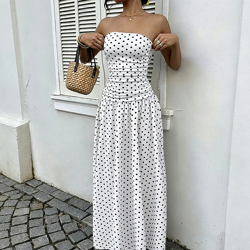 🎉 Rea 2026 – Över 46 000 sålda!💞 Off-shoulder-klänning med prickmönster för damer – tidlös charm möter modern elegans 🌸