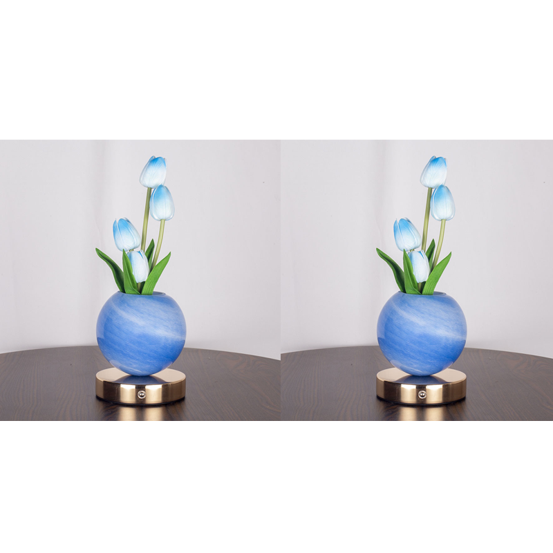 Elegant Nattlampa med Tulpanbukett