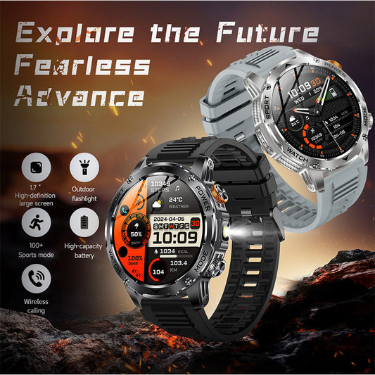 ⌚ Smartklokke: 1000 mAh batteri, 1,7" HD-skjerm, 100+ sportsmoduser, LED-lommelykt, utskiftbare reimer